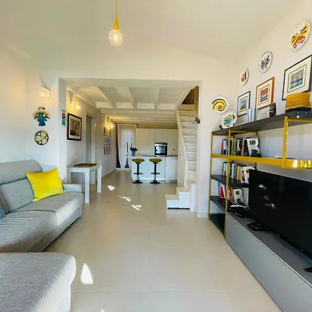 Vista Mare San Teodoro Coda Cavallo アパート